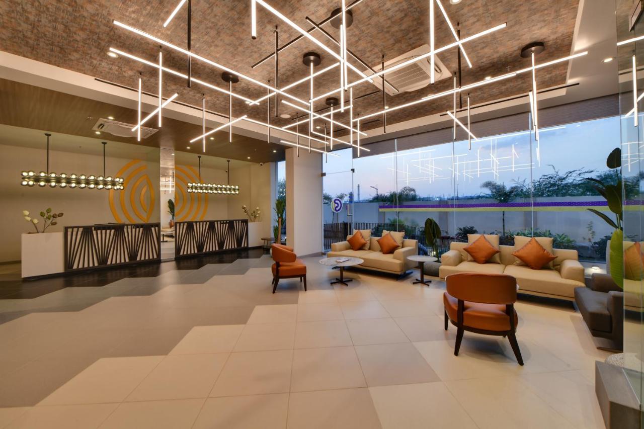 Click Hotel Pithampur Mhow Zewnętrze zdjęcie